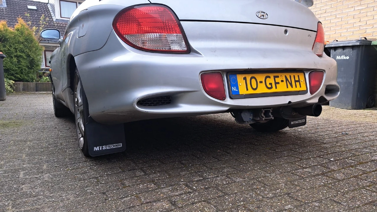 Rear picture showcasing aftermarket mudflaps